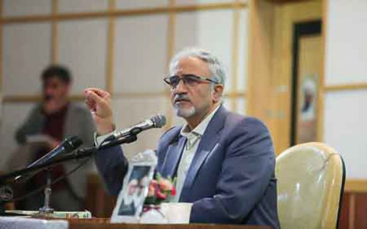 نمایشگاه ملی کتاب دفاع مقدس در قم برپا می شود نمایشگاه ملی کتاب دفاع مقدس در قم برپا می شود